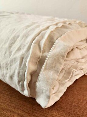 West Elm White QUEEN 100% Linen Duvet Cover ONLY. NO SHAMS